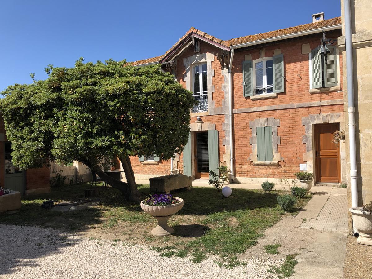 Le Mas Marguerite Arles Exterior foto
